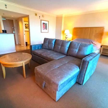 Ilikai Apt 302 - Spacious Studio With Stunning Ocean & Harbor Views Honolulu Esterno foto