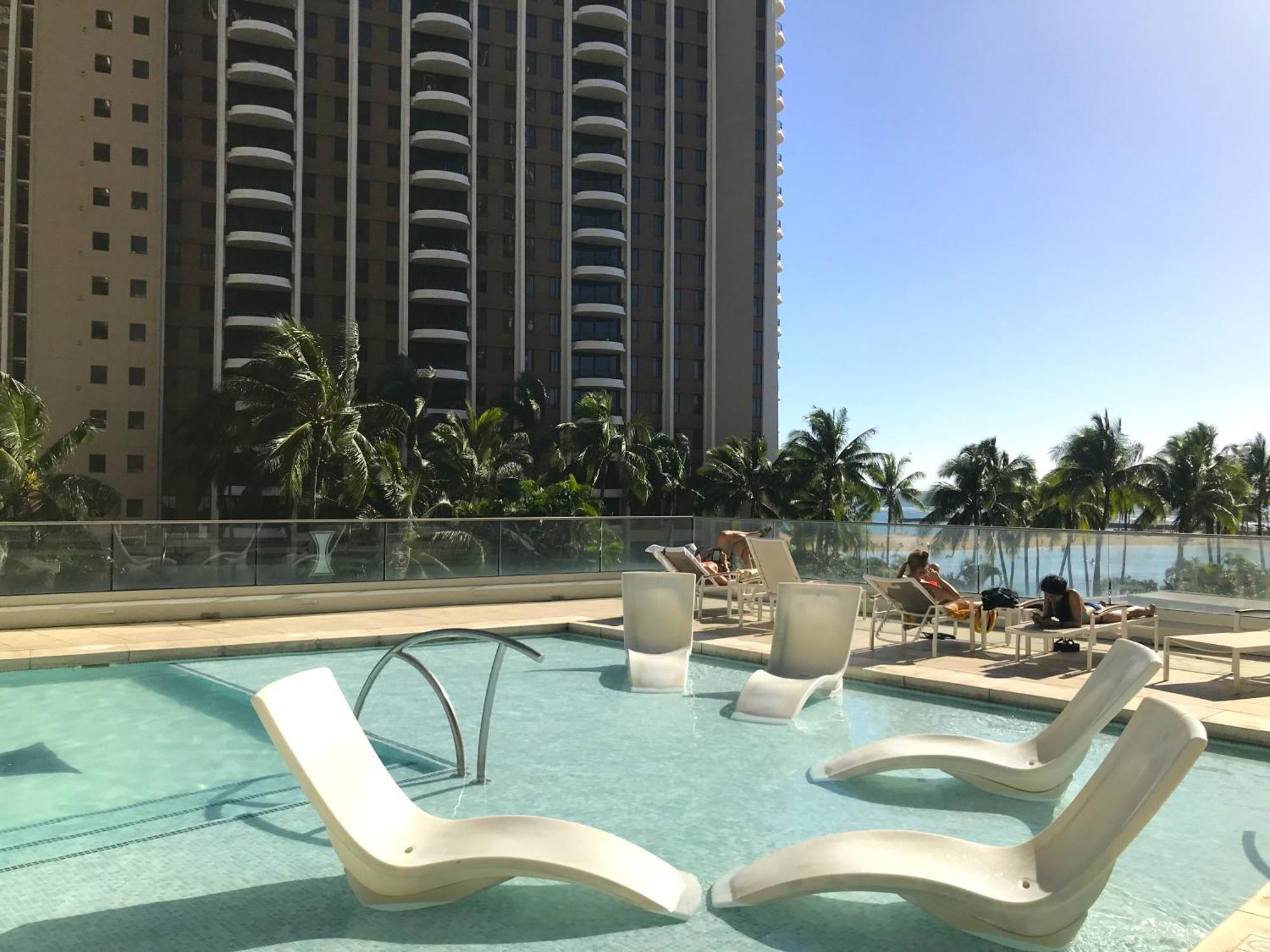 Ilikai Apt 302 - Spacious Studio With Stunning Ocean & Harbor Views Honolulu Esterno foto