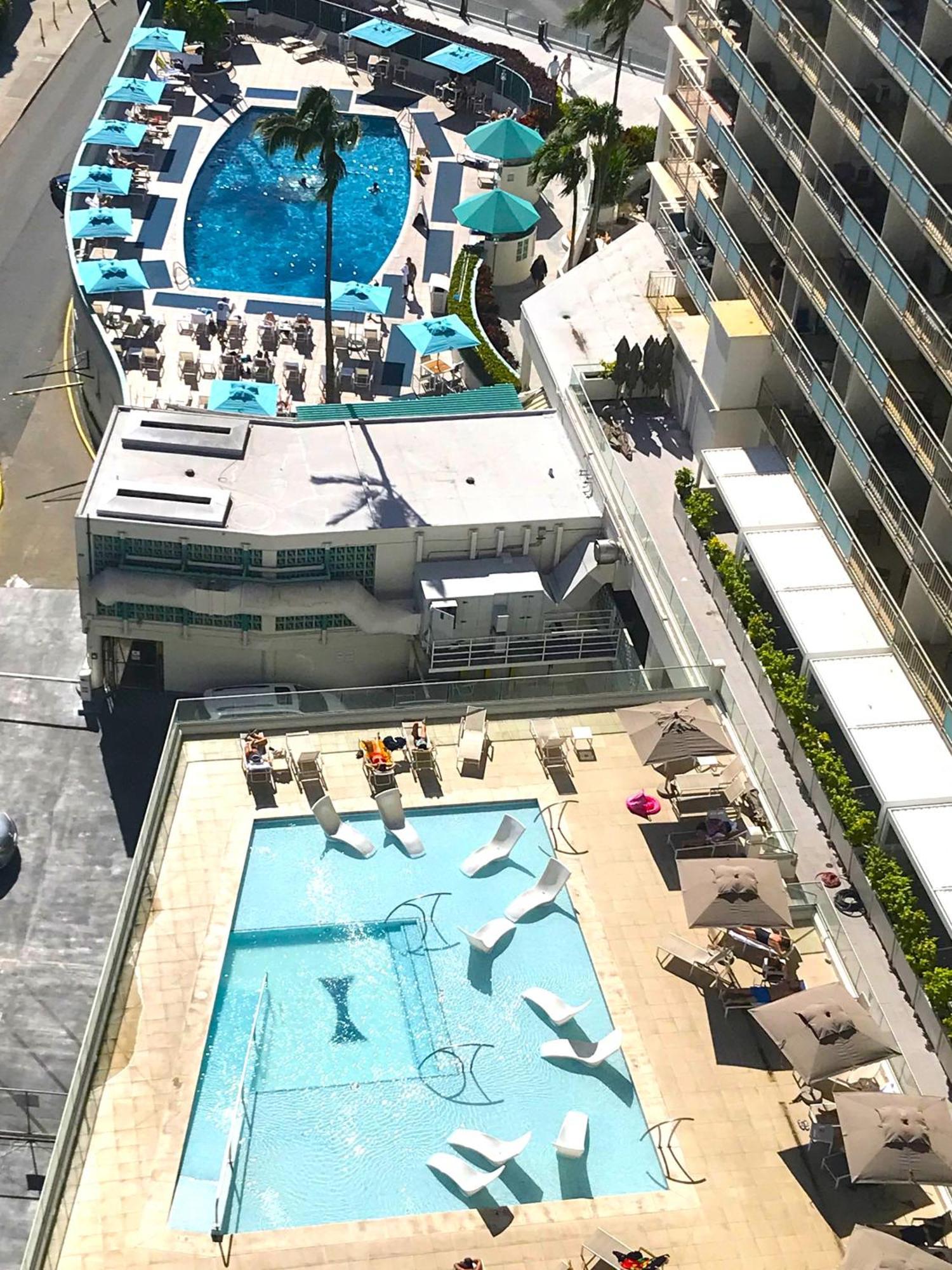 Ilikai Apt 302 - Spacious Studio With Stunning Ocean & Harbor Views Honolulu Esterno foto